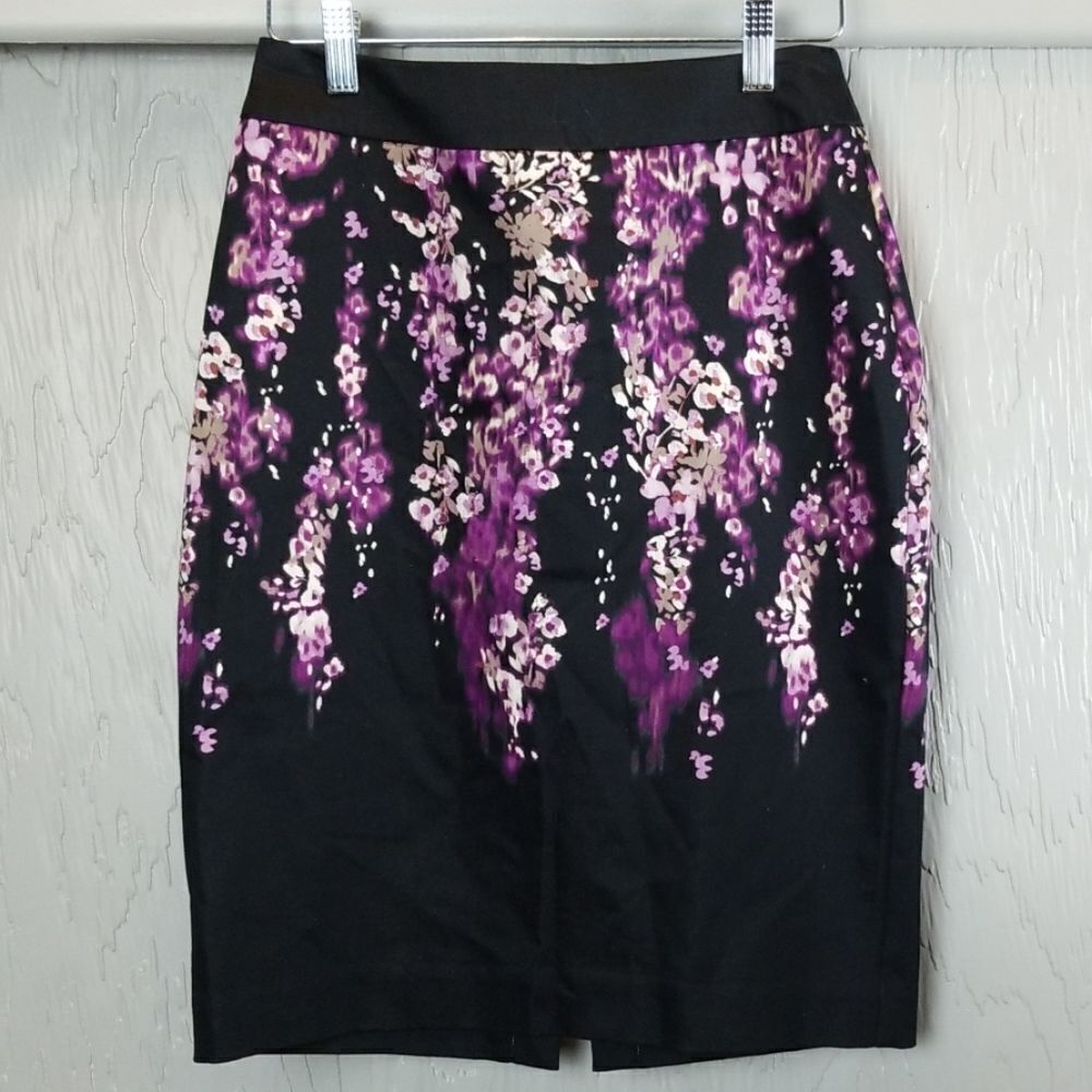 🖤5/$20🖤 Worthington black and purple skirt
